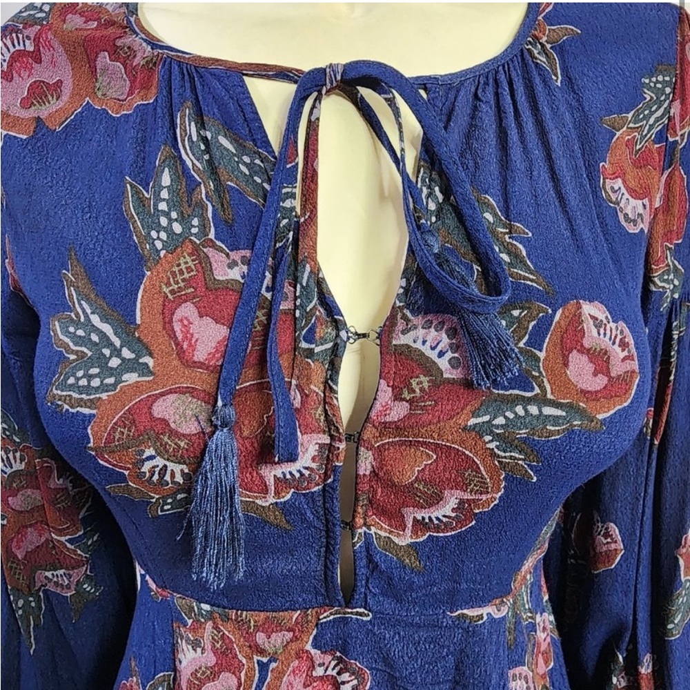 🌺 Beautiful Spring Dress - Picture 4 of 7